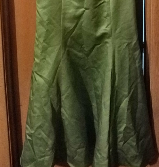 Mint Green David's Bridal Dress - Picture 3 of 3